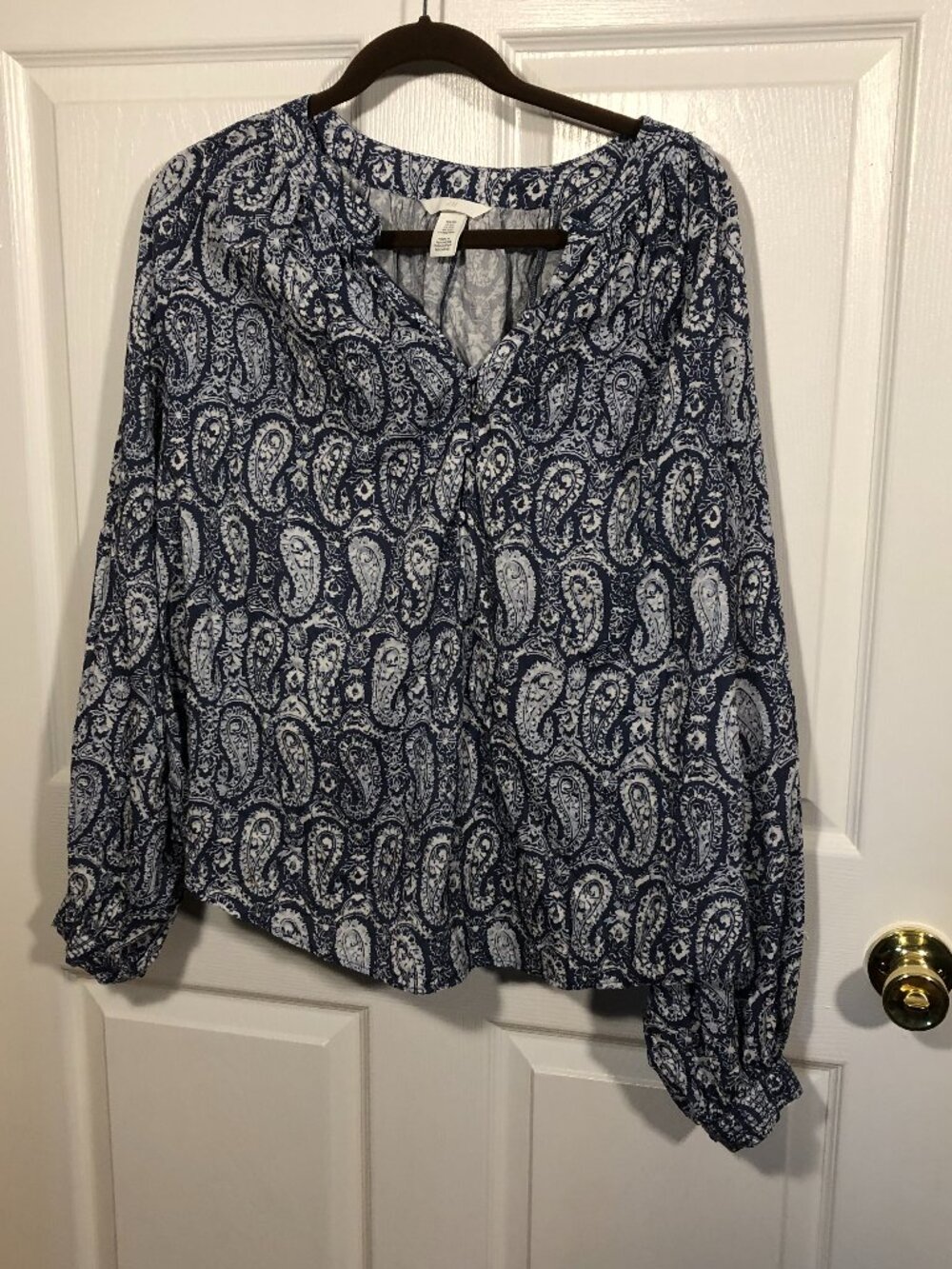 H&M women blue paisley peasant shirt, long sleeves, 3X
